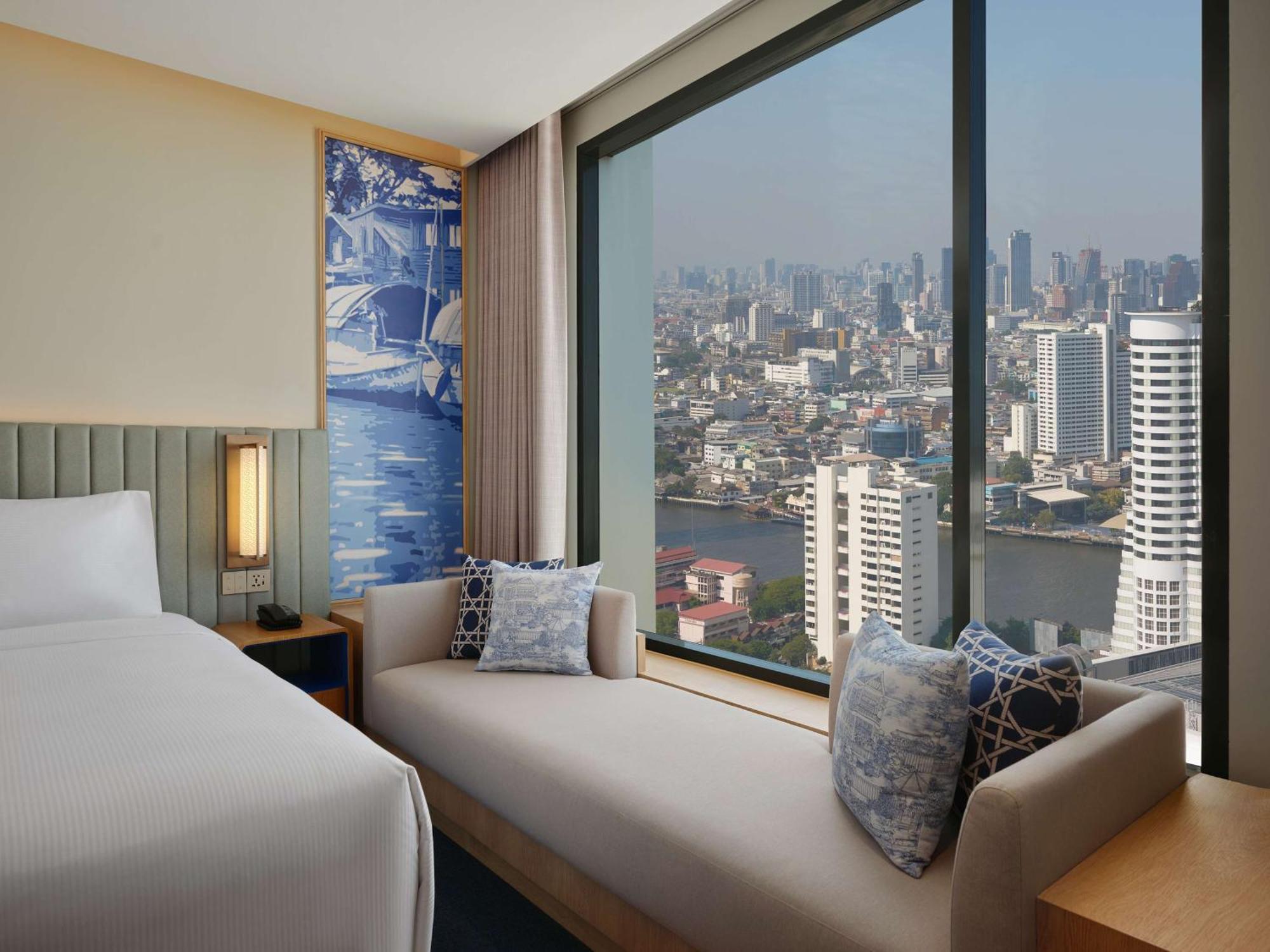 Hilton Garden Inn Bangkok Riverside Екстер'єр фото