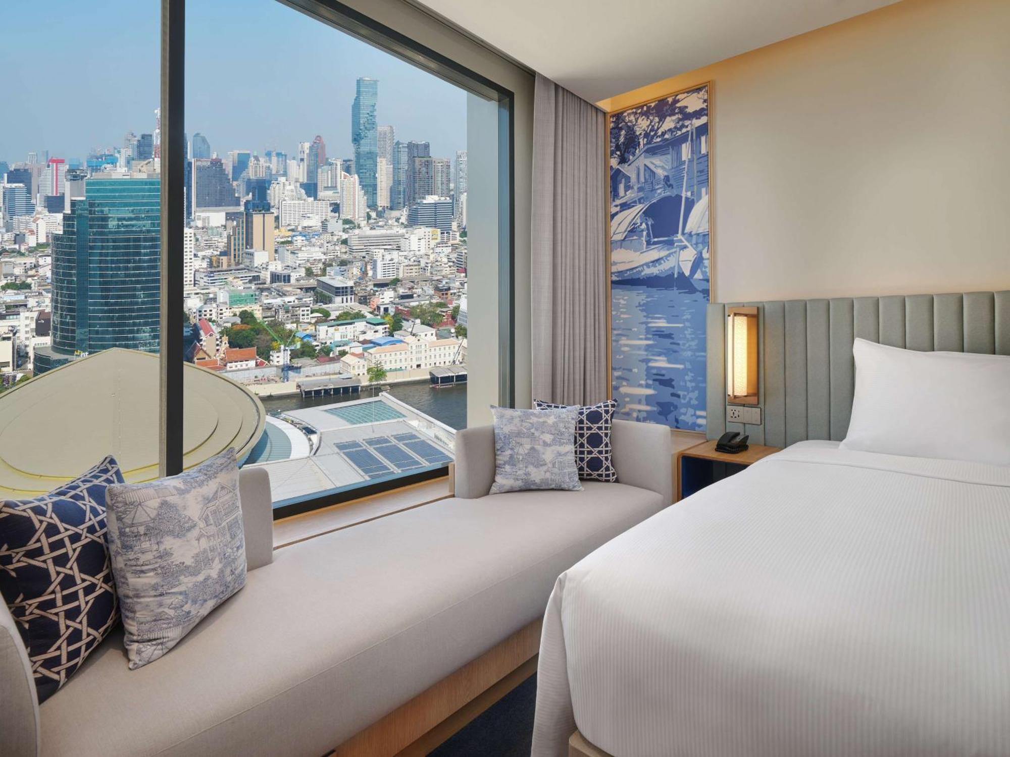 Hilton Garden Inn Bangkok Riverside Екстер'єр фото